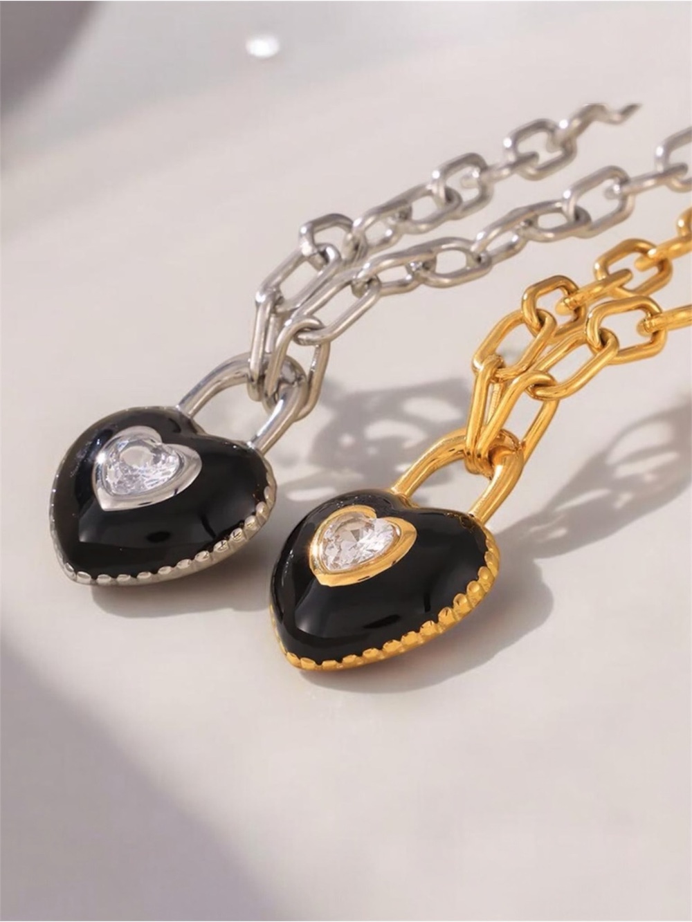 Enamel Heart Pendant Necklace NWT Gold Plated PVD Coated